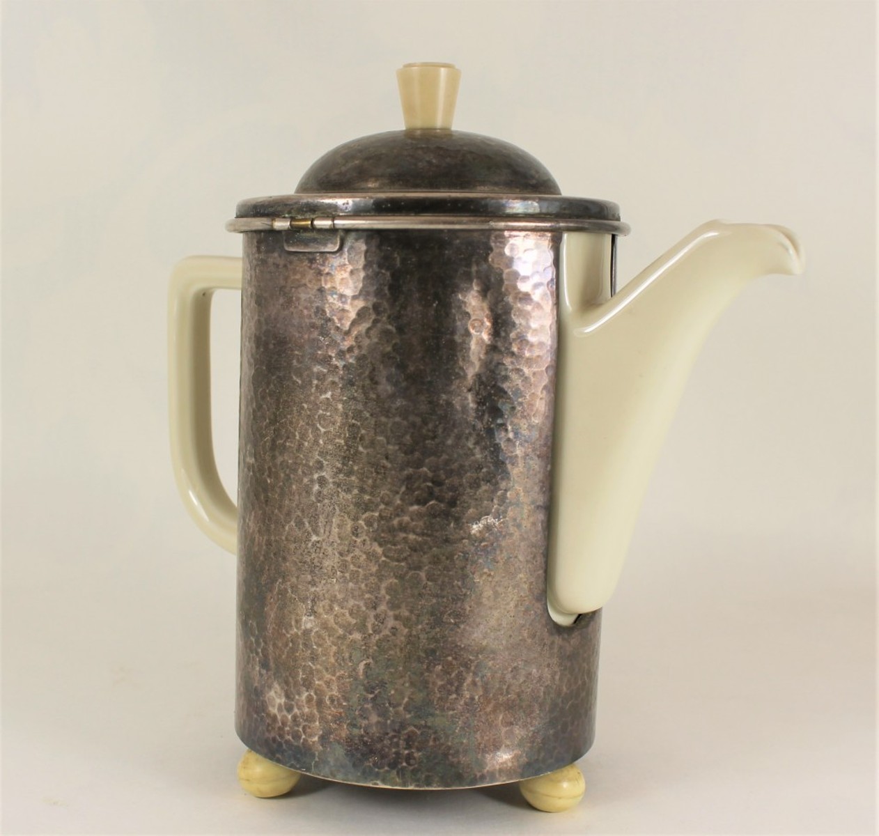 Konvice v kovové montáži - Hutschenreuther