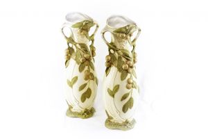 Royal dux - Párové vázy - florální dekor