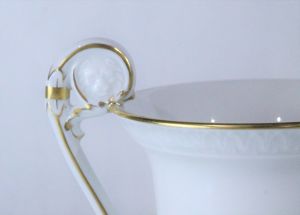 Míšeňský šálek s portrétem