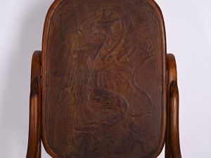 HOUPACÍ KŘESLO THONET