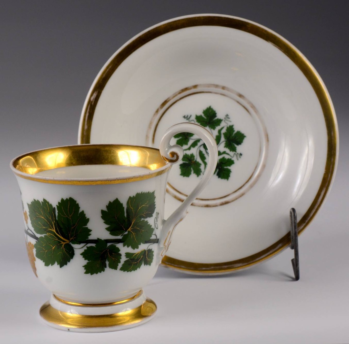 ŠÁLEK S PODŠÁLKEM