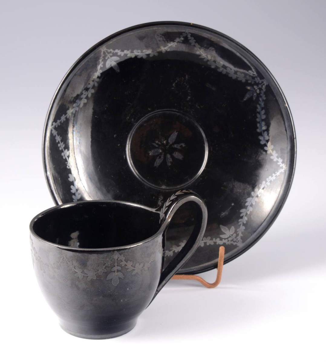 ŠÁLEK S PODŠÁLKEM