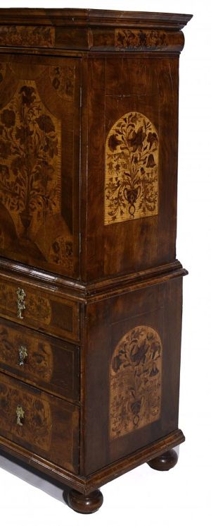 INTARZOVANÝ SEKRETÁŘ "MARQUETERIE DE FLEUR"