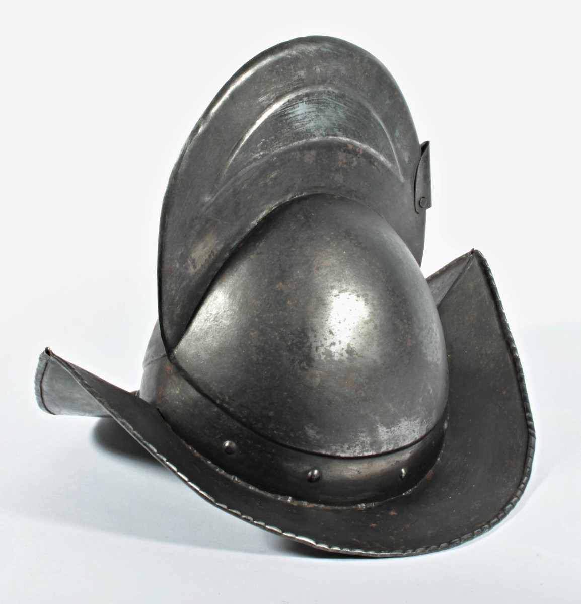Přilba – Morion