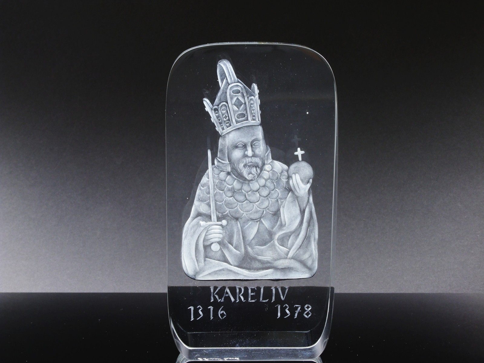 Ludvika Smrčková - Stéla s Karlem IV.