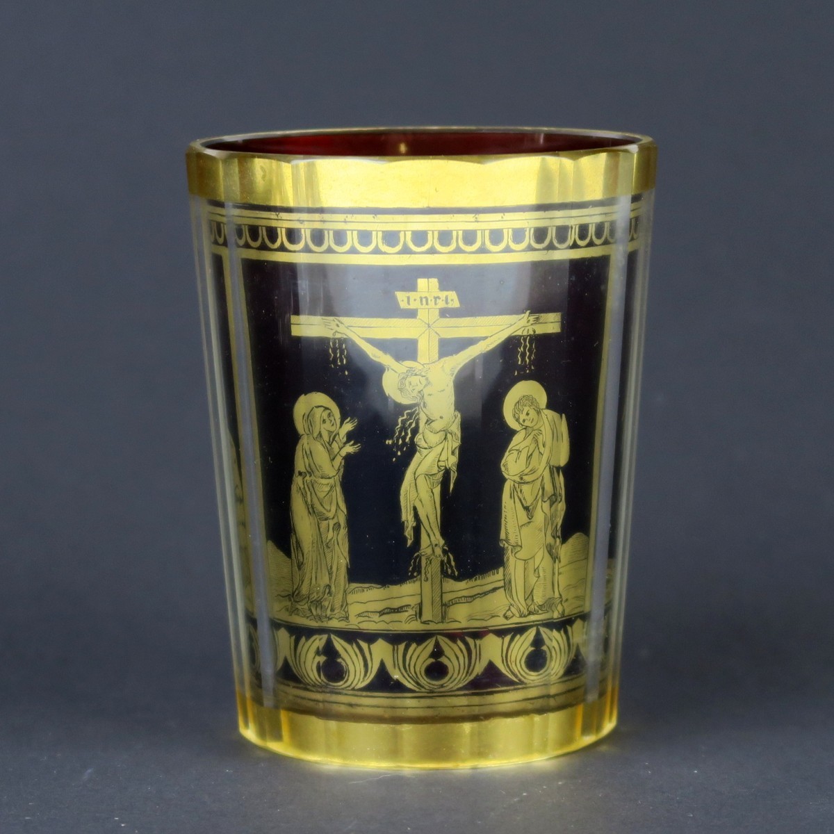 Dvojstěnná číška "Náboženská"