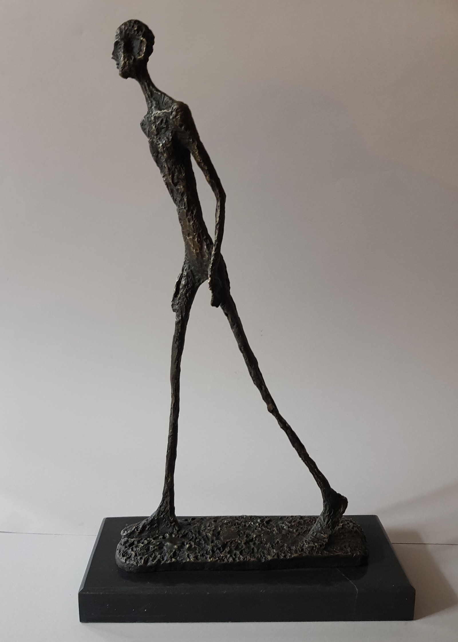 Alberto Giacometti | Kráčející muž