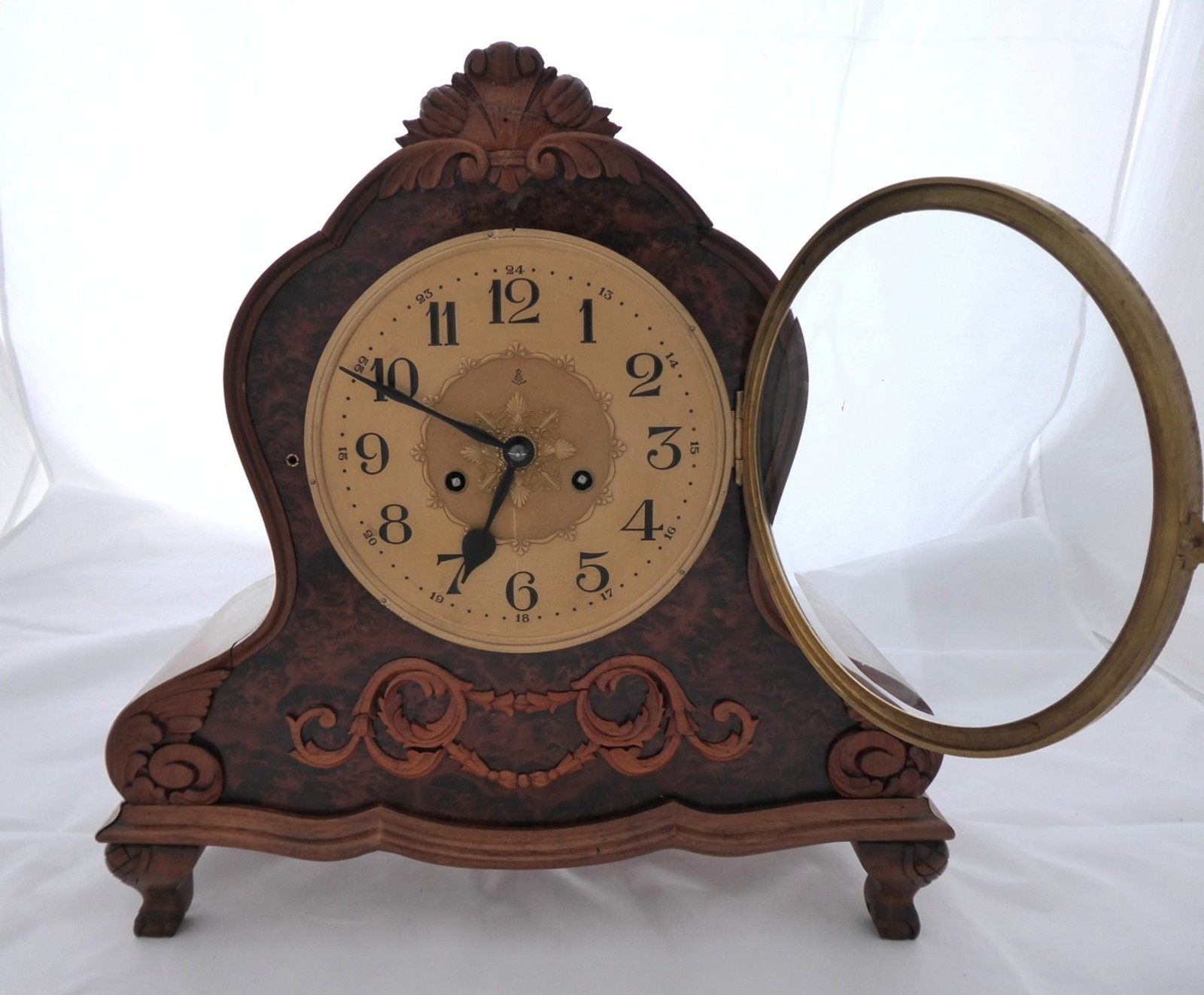 Gustav Becker | Stolní hodiny | Barokní styl