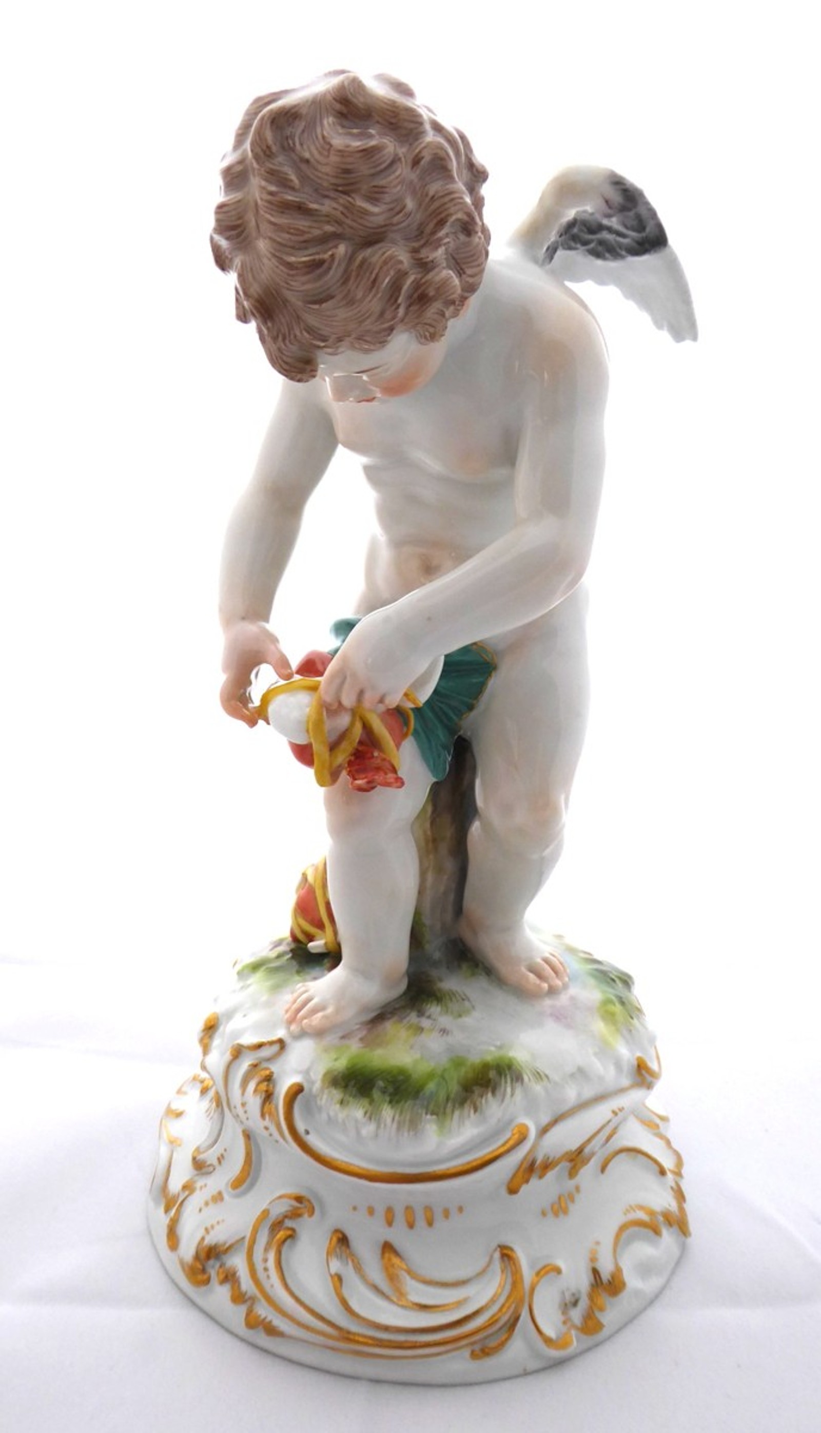 Míšeň - August Ringler | Amor svazující okřídlené srdce