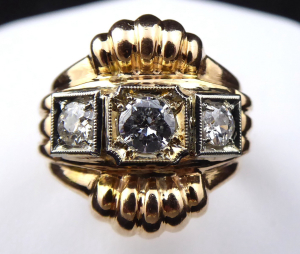 Prsten ze žlutého a bílého zlata s brilianty | velikost 51-52