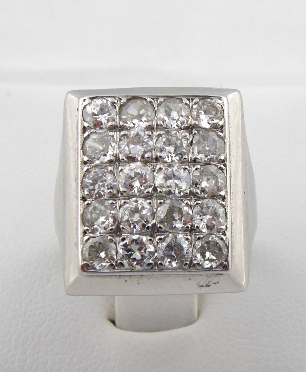 Masivní prsten s brilianty cca 2 - 2,15 ct z bílého zlata, velikost prstenu 52