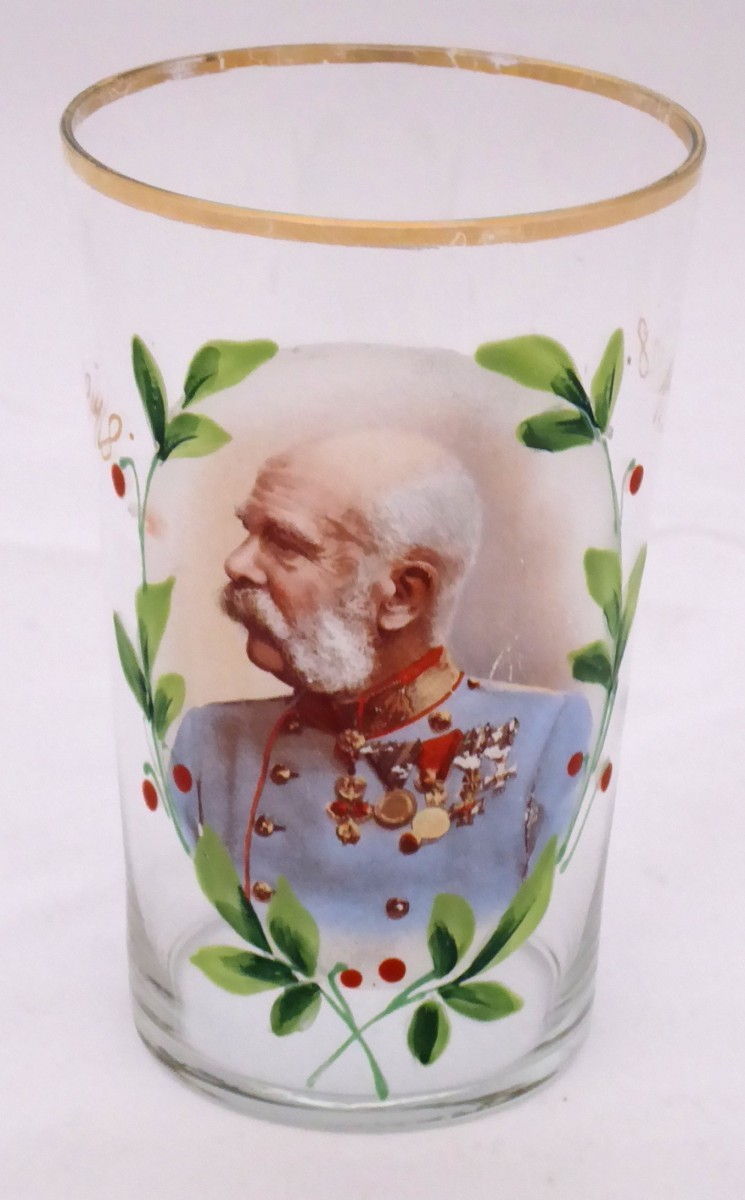 Jubilejní sklenička s portrétem císaře František Josef I.