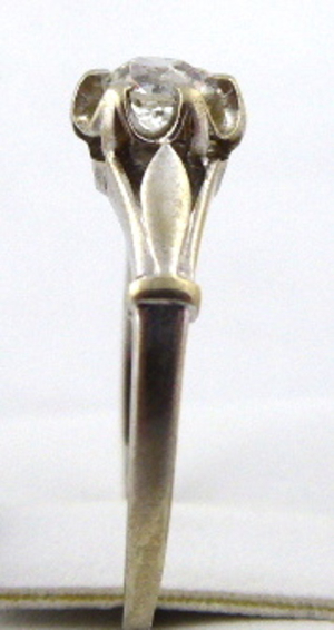 Prsten z bílého zlata s briliantem 0,50 ct, velikost prstenu 55-56