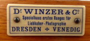 SBĚRATELSKÝ DESKOVÝ MĚCHOVÝ FOTOAPARÁT - DR. WINZER & CO.