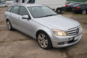 MERCEDES BENZ C220 CDI
