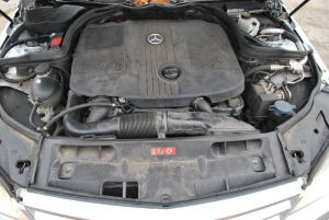 MERCEDES BENZ C220 CDI