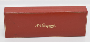Plnicí pero Saint Germain Dupont Paris.