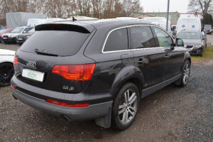 AUDI Q7 4,2FSI QUATTRO
