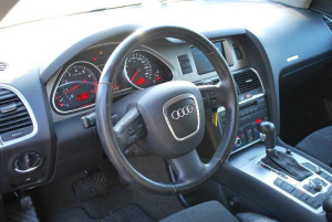 AUDI Q7 4,2FSI QUATTRO