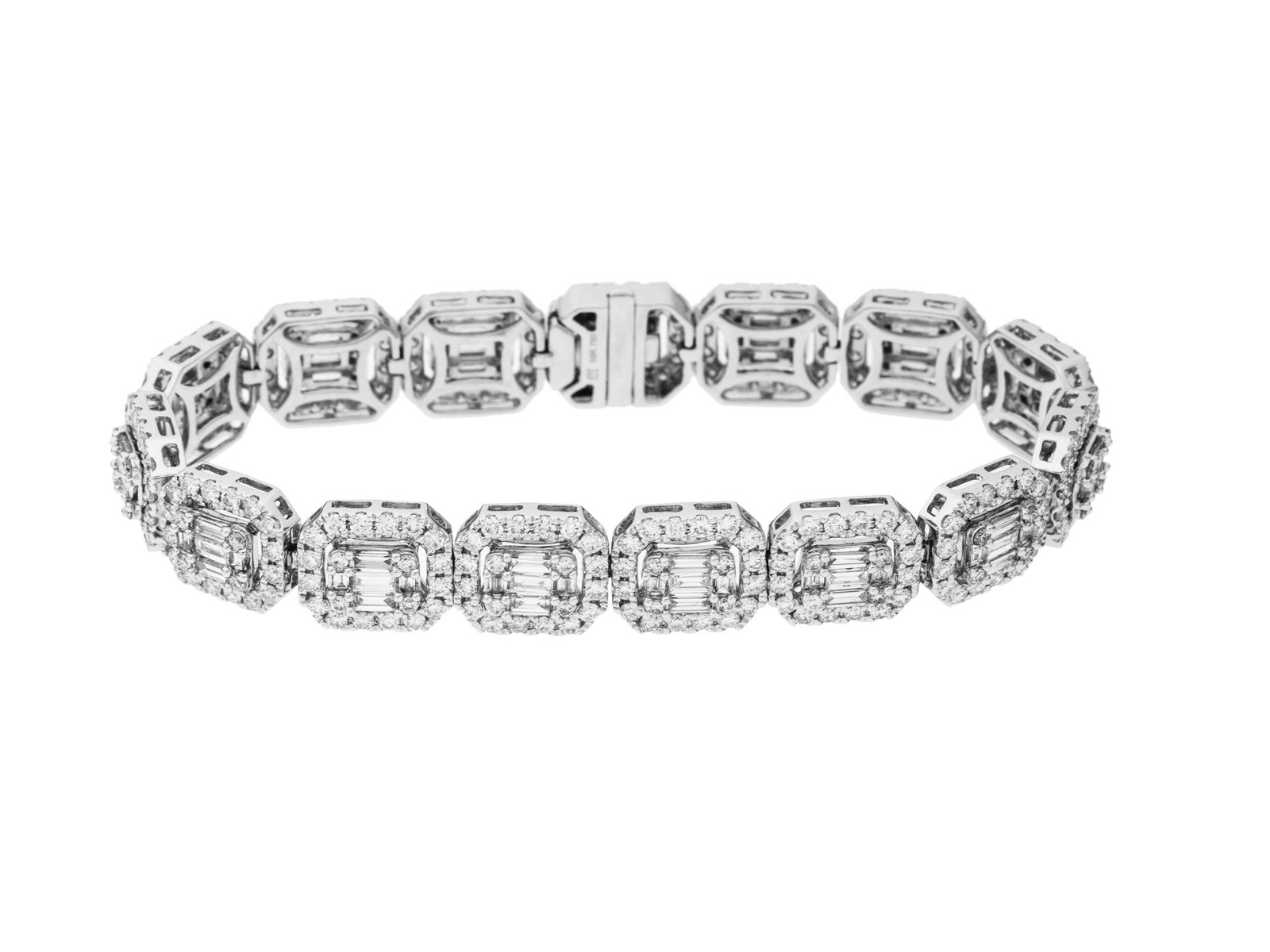 Luxusní náramek z bílého zlata s diamanty o délce 16cm