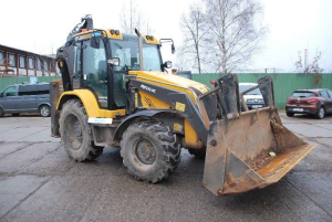 TRAKTORBAGR MECALAC TLB 890