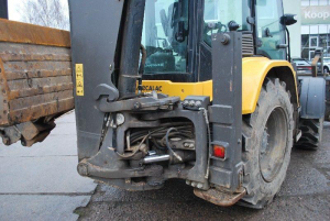 TRAKTORBAGR MECALAC TLB 890