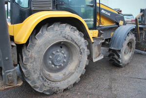 TRAKTORBAGR MECALAC TLB 890