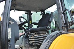 TRAKTORBAGR MECALAC TLB 890