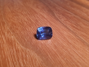 Unikátní modrý safír - cornflower blue 4,6 karátů