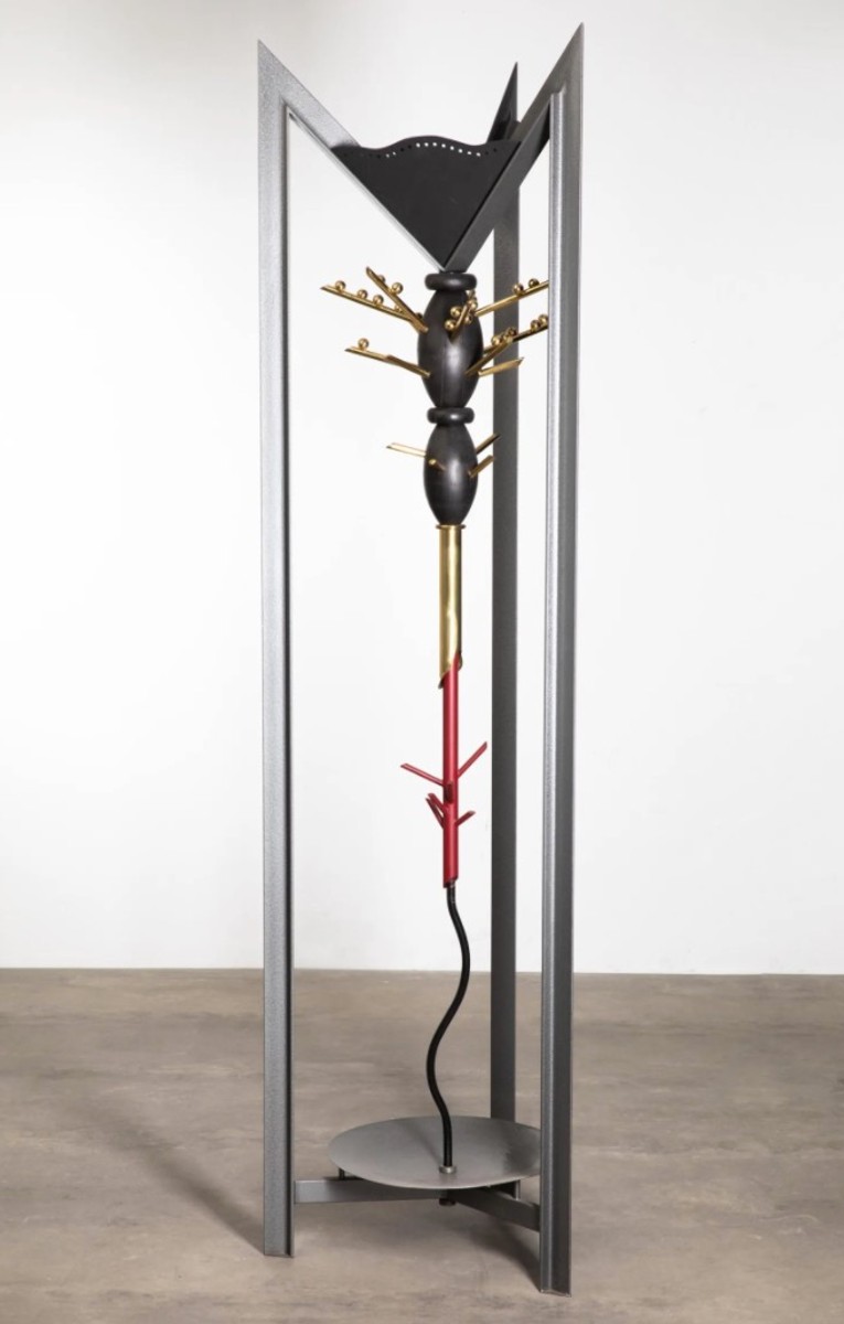 Šípek Bořek - Socha věšák - model "Strom"