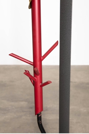 Šípek Bořek - Socha věšák - model "Strom"
