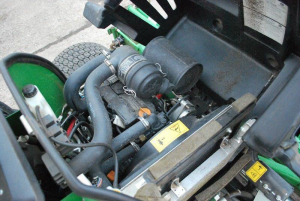 VŘETENOVÁ SEKAČKA JOHN DEERE 2653B