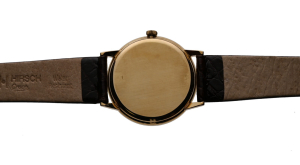 Zlaté náramkové hodinky Omega