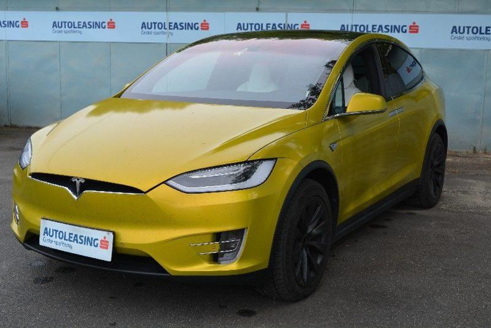 TESLA X