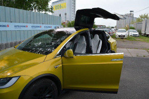 TESLA X