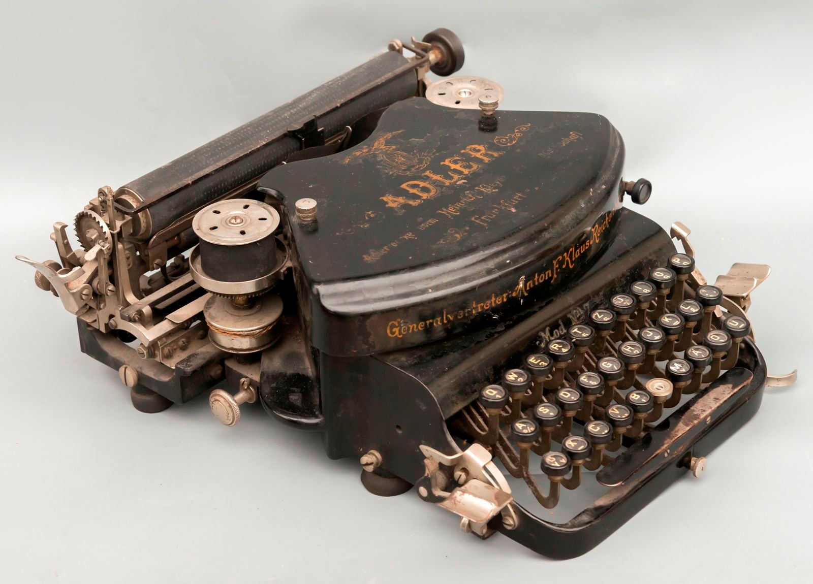 Psací stroj "Adler Model No. 7"