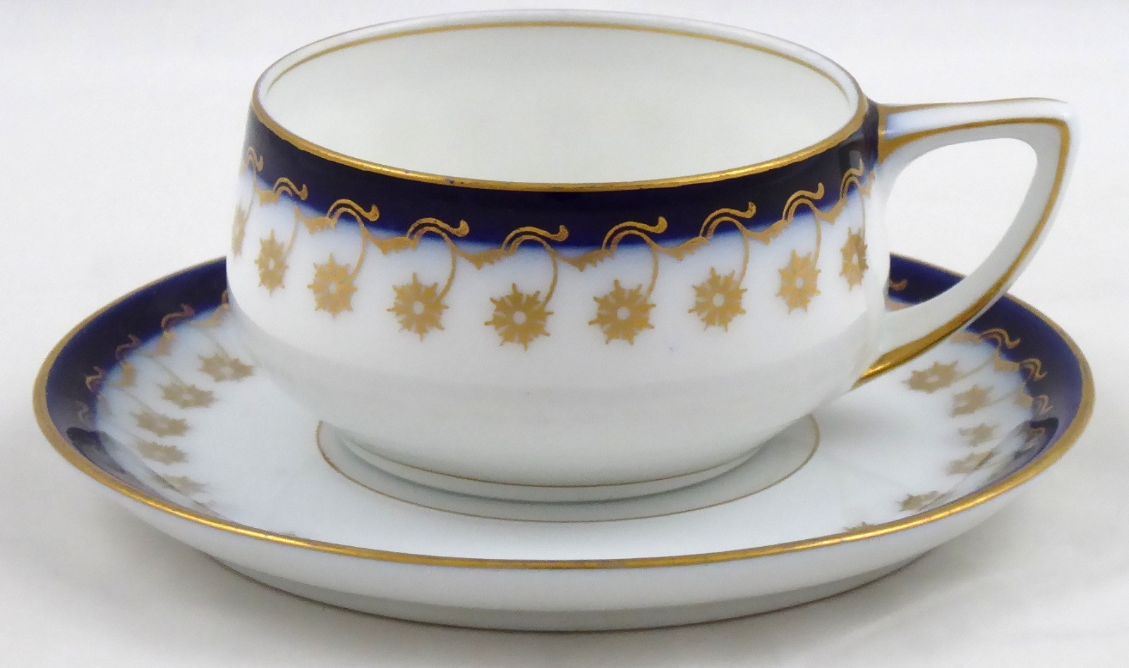 SECESNÍ MOKA ŠÁLEK - ROSENTHAL, DONATELLO