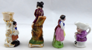 ČTYŘI PORCELÁNOVÉ MALÉ SOŠKY - MINIATURY