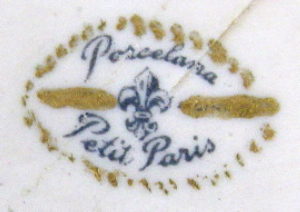MODRÝ KOŠÍČEK S RŮŽEMI - PETIT PARIS
