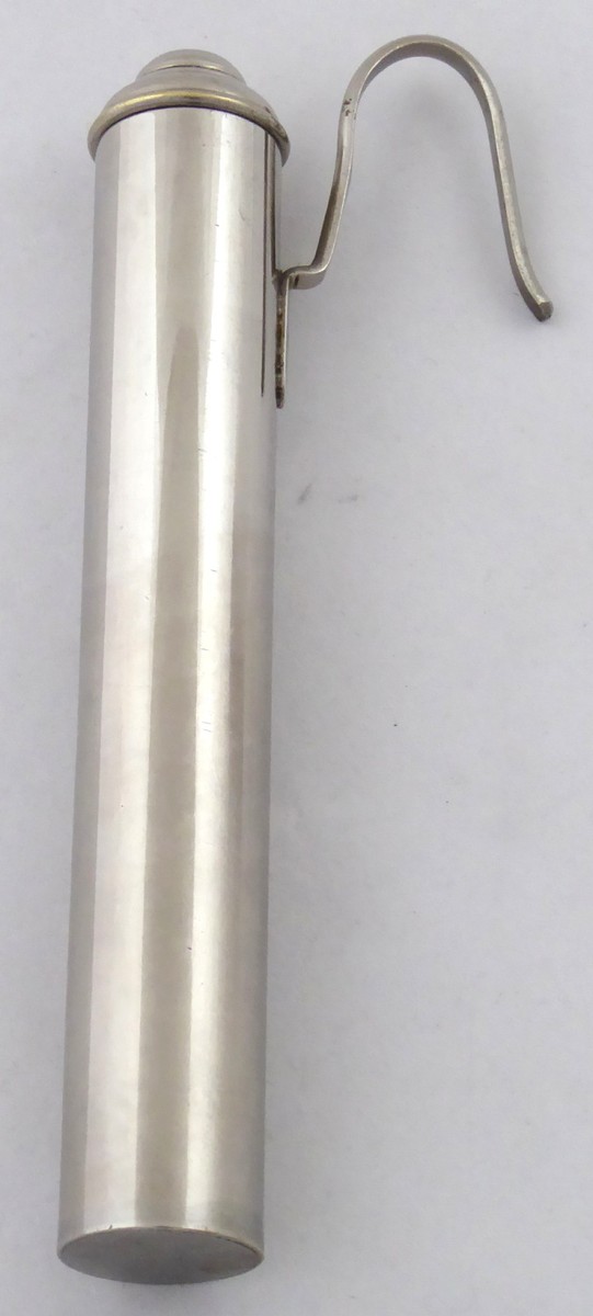 POSTŘÍBŘENÝ OHŘÍVÁČEK NA PIVO