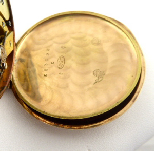 ZLATÉ KAPESNÍ HODINKY S ŘETÍZKEM - ANCRE LIGNE DROITE, REMONTOIR 15 RUBIS, SPIRAL BREGUET