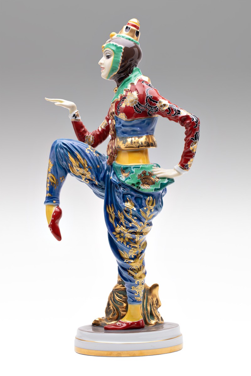 Korejská tanečnice | Rosenthal (návrh Holzer-Defanti)