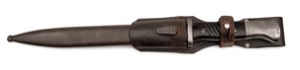Bajonet vz. 84/98 s pochvou a závěsníkem
