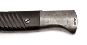 Bajonet vz. 84/98 s pochvou a závěsníkem