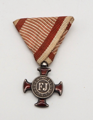 RU vyznamenání záslužný kříž