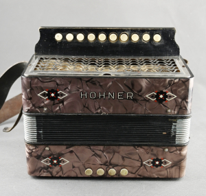 Tahací harmonika Hohner