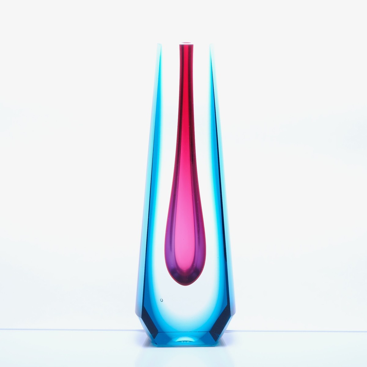 Pavel Hlava - Váza na jeden květ