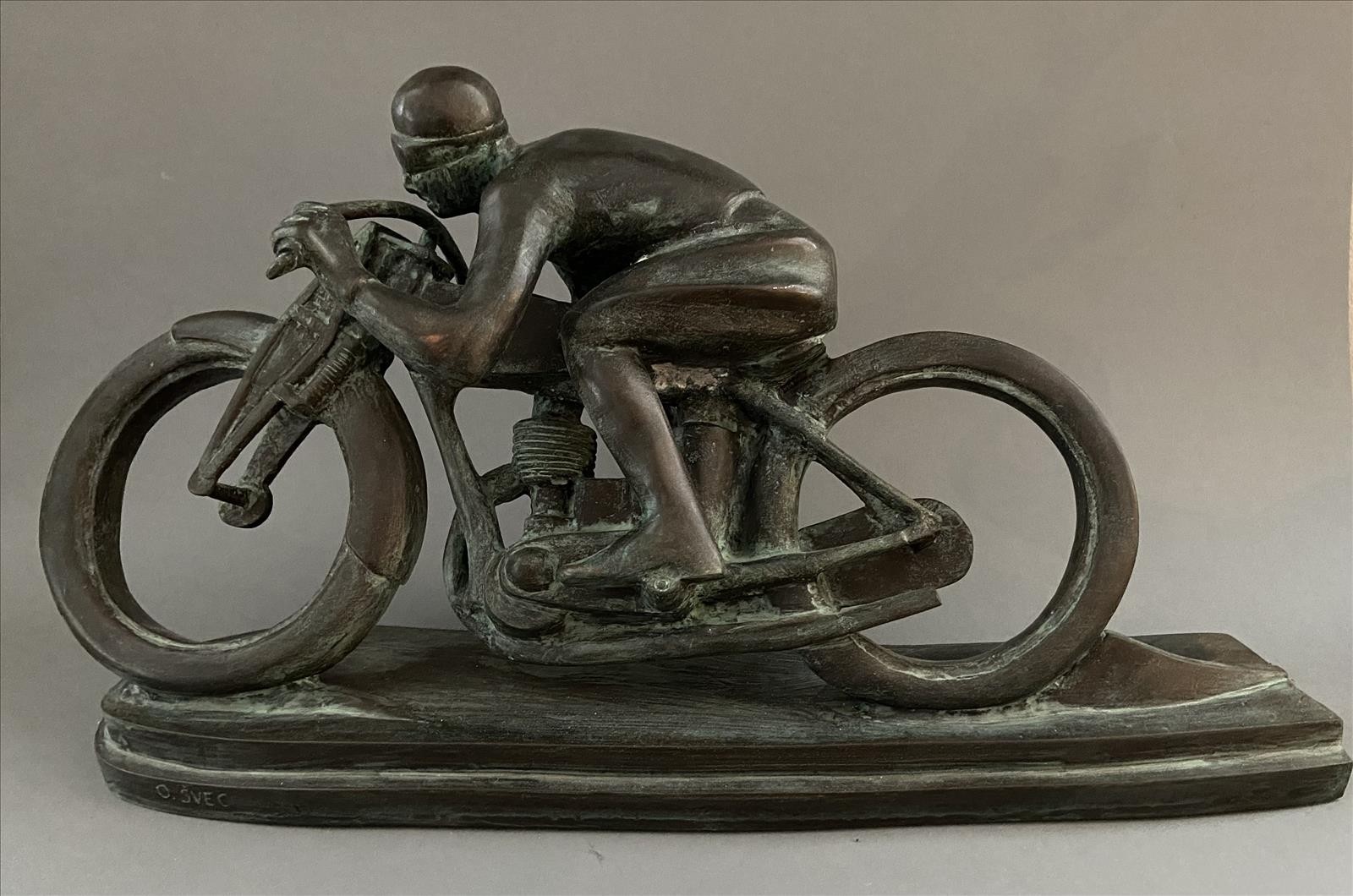 Švec Otakar - Motocyklista (Sluneční paprsek)